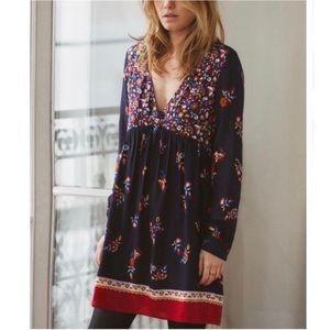 SEZANE Daphna Floral Shift Mini Dress Women’s V-Neck‎ Size 4